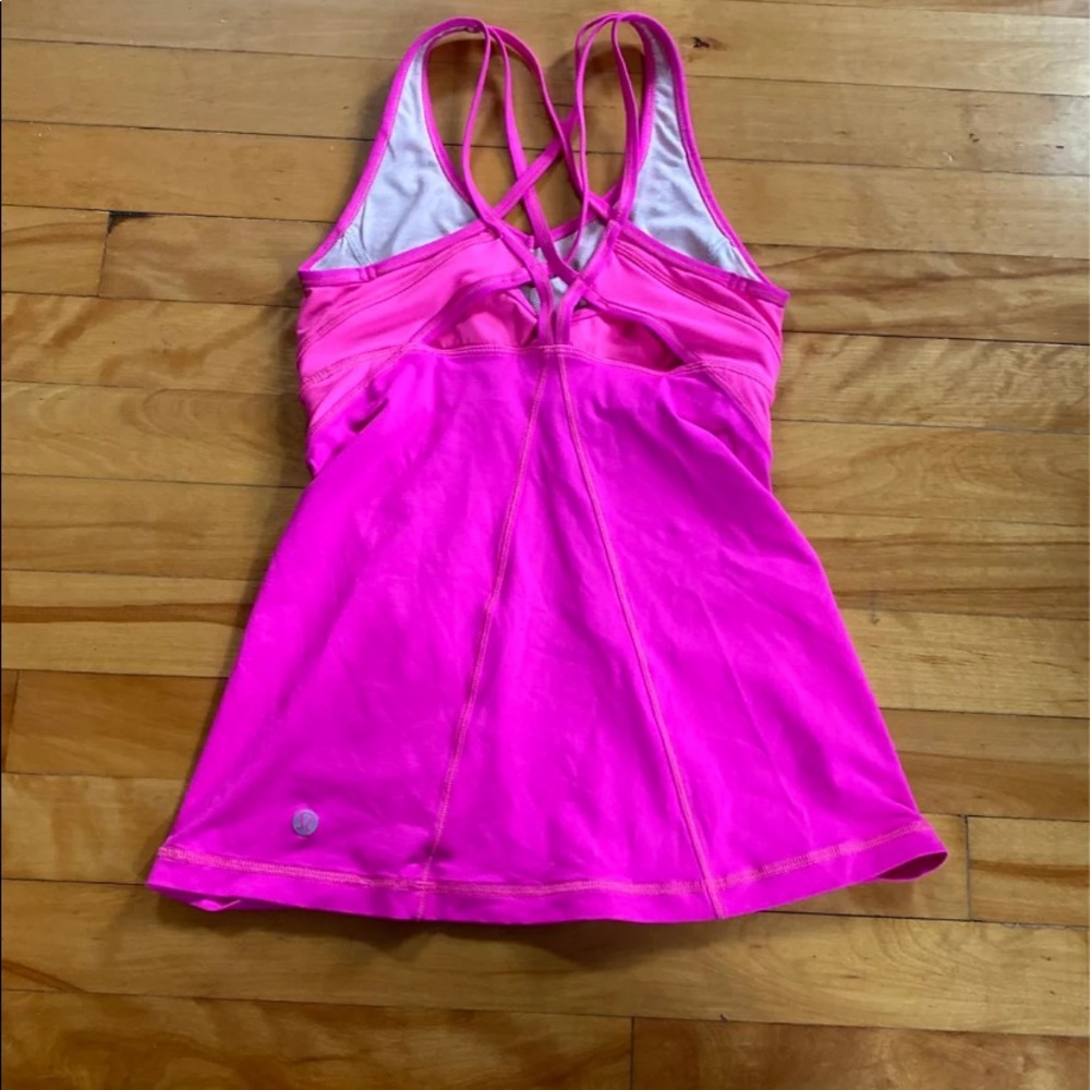 Lululemon tank top